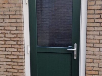 Nieuwe kozijnen, deuren en een draaikiepraam in Havelte - Kunststofkozijn4U