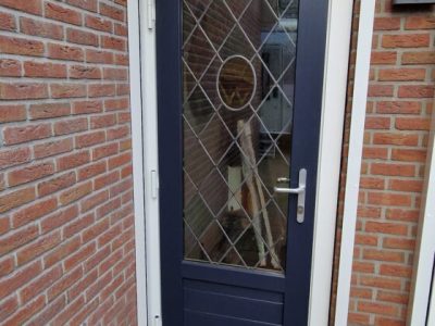 Deur met glas in lood - Tweede Exloermond - Kunststofkozijn4U