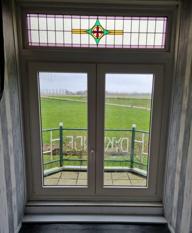 Kunststof kozijnen met glas in lood in Blankenham - Kunststofkozijn4U